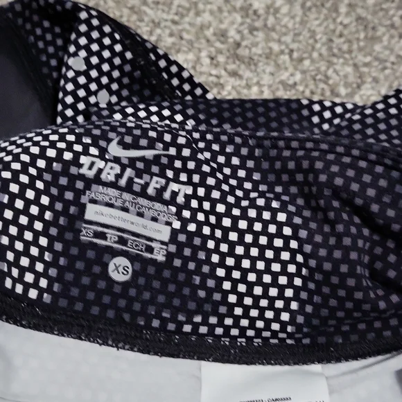 Nike Fitness leggings - Picture 7 of 7